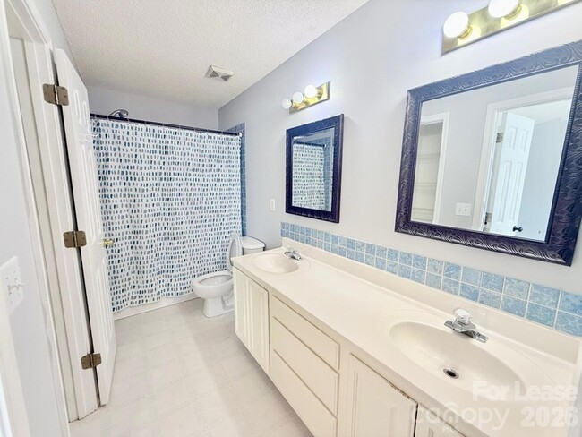 Building Photo - 12223 Paperbark Cir