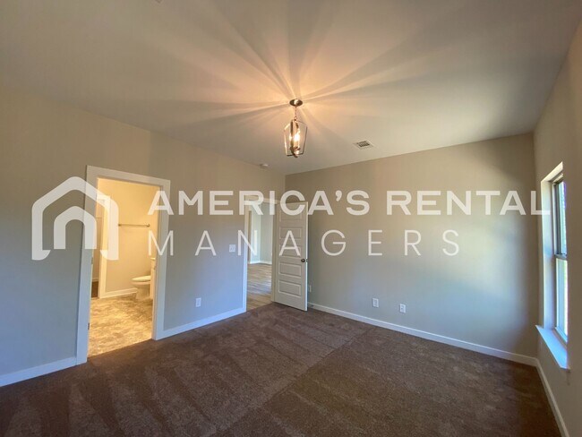 Building Photo - Home for Rent in Brookwood, AL! COMING SOO...
