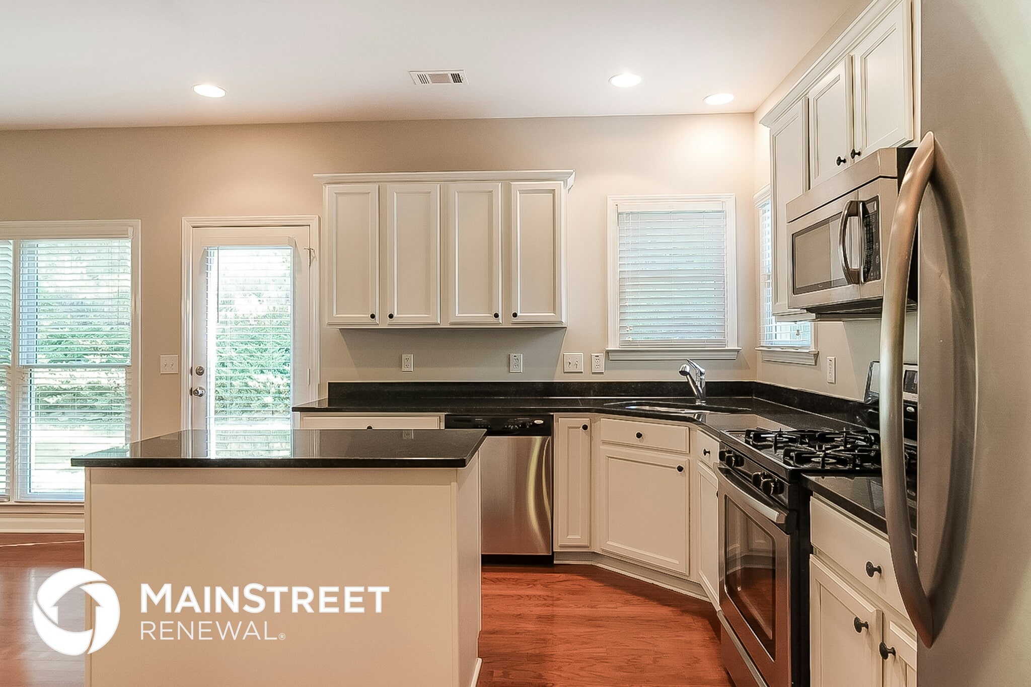 Building Photo - 417 Moonlit Trail