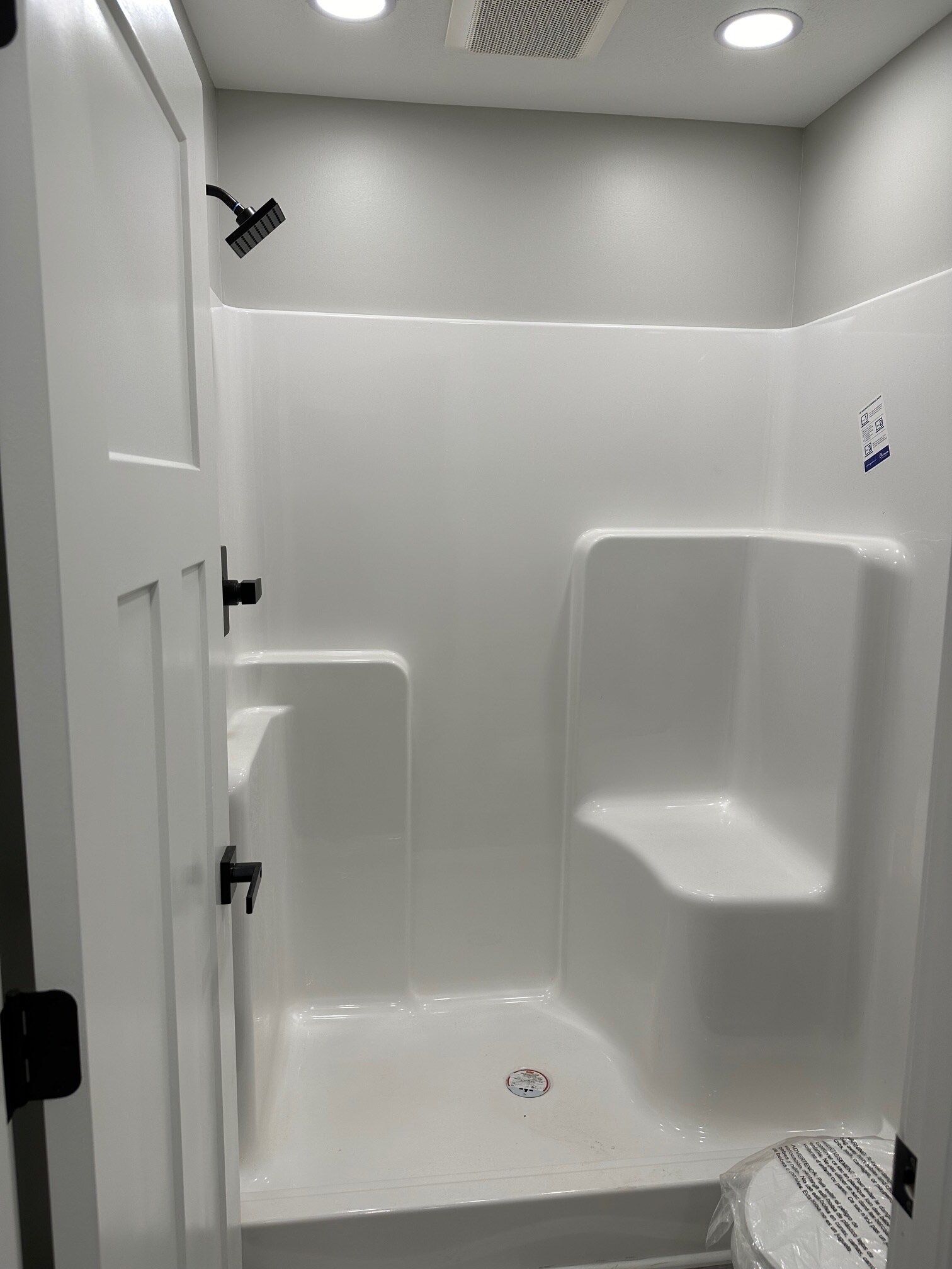 master bathroom - 1622 Gunnison Rd