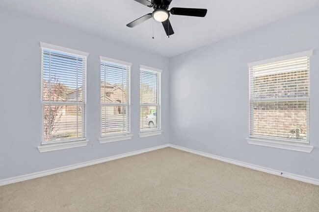 Building Photo - "Spacious 4-Bedroom Oasis with 3 Full Baths, Study, Game Room & NO HOA in San Antonio – 2,521 Sq ...