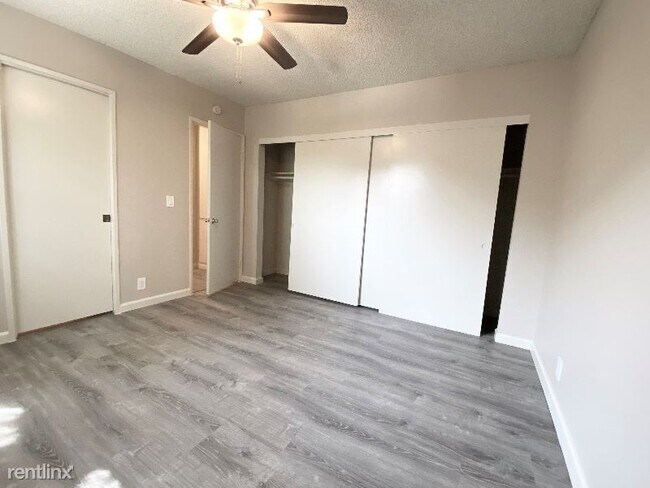 Building Photo - 1425 E Orange Grove Blvd