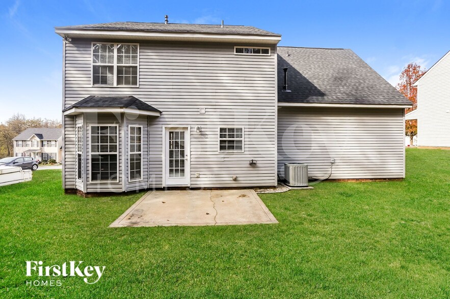 Building Photo - 178 Bradford Glyn Dr