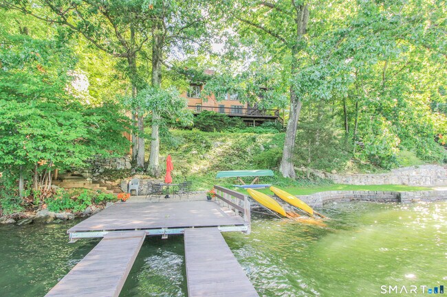Building Photo - 34 Forty Acre Mountain Rd