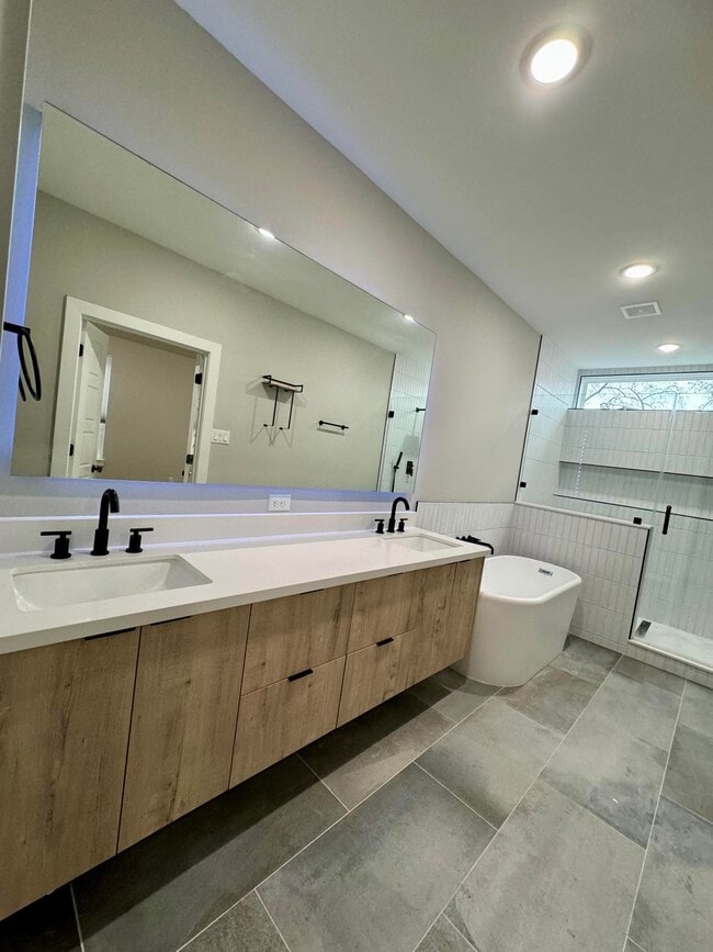 Building Photo - 7040 Avenue N