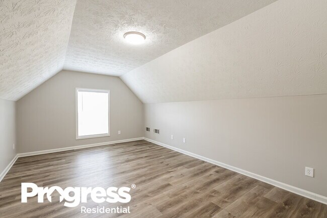 Building Photo - 1600 Jami Hollow Way