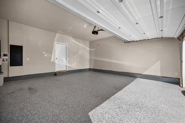 Building Photo - 3500 Brentwood Dr