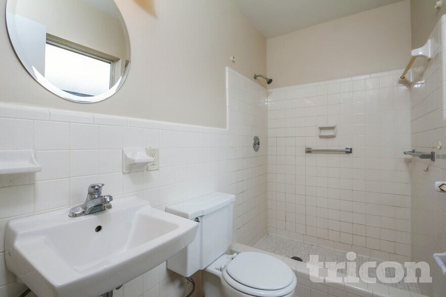 Building Photo - 6504 Georgia Ave