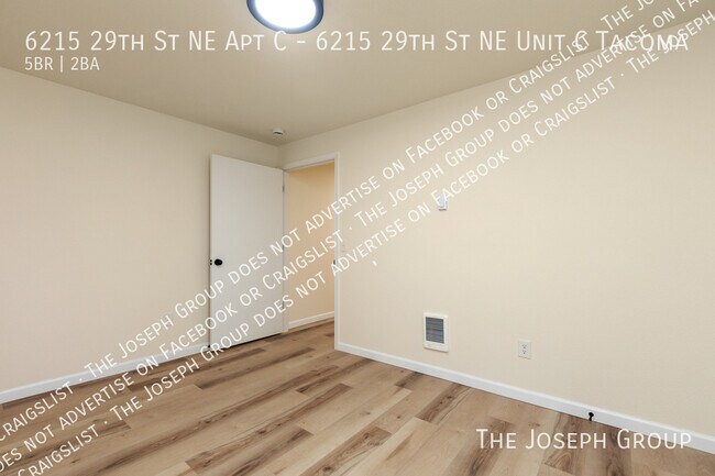 Building Photo - 6215 29th St NE