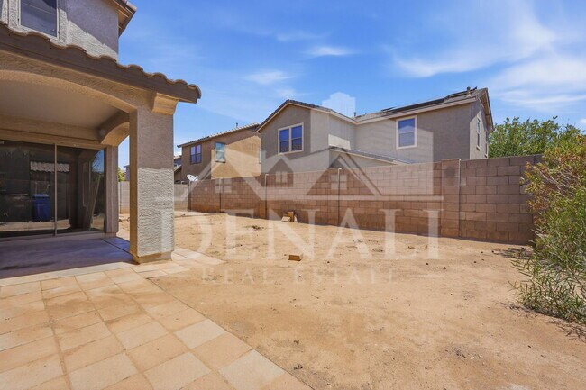 Building Photo - 4923 N 108th Dr