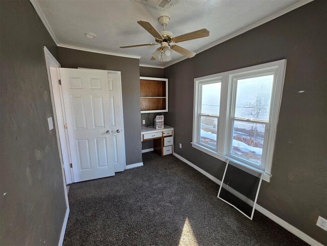 Building Photo - 1517 N Park Ave