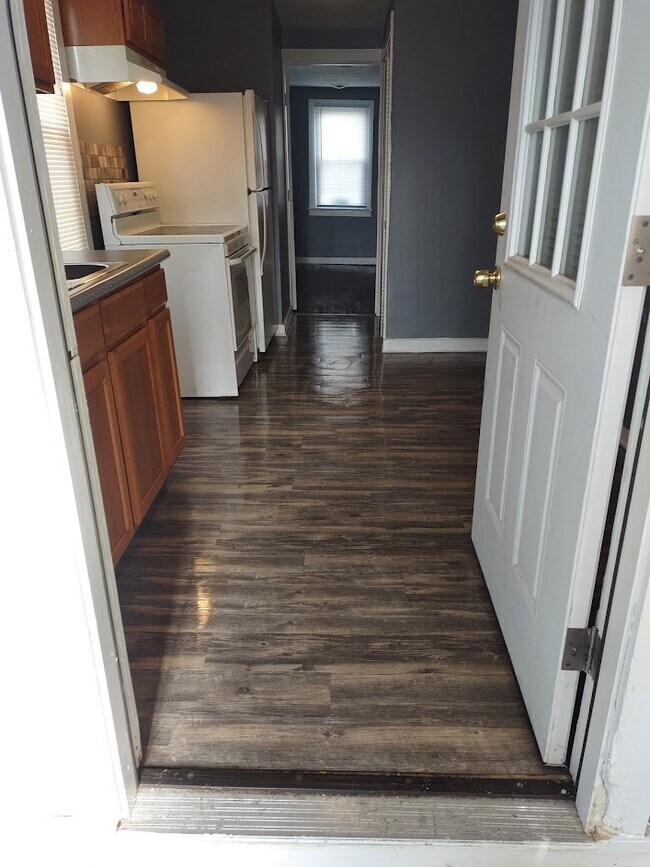 Building Photo - 4318 Nevada Ave