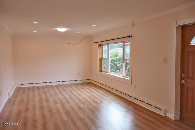 Building Photo - 19 Wilkins Ave