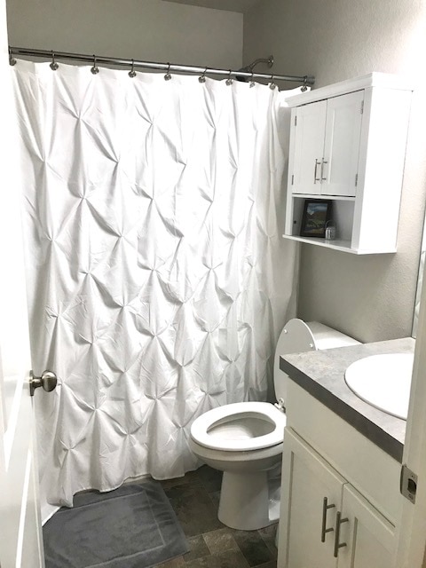 Second bath - 433 Stout St