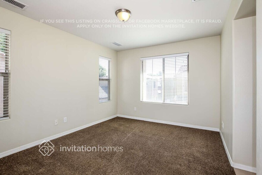 Building Photo - 2415 N 83rd Dr