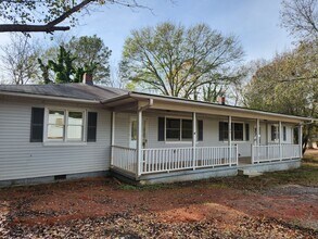 Building Photo - 106 Hanks Dr