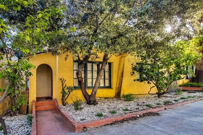 Building Photo - 297 MacArthur Blvd