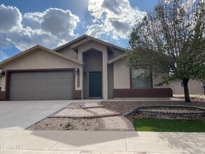 Building Photo - 3233 Muddy Point Ln