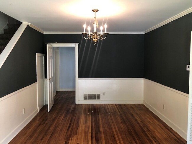 Building Photo - 148 Barnett Pl