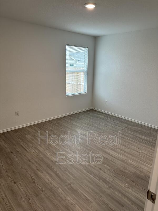 Building Photo - 5813 Texas Spur