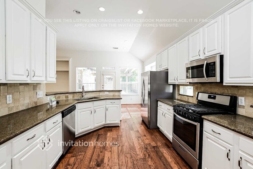 Building Photo - 20602 Delta Wood Trail