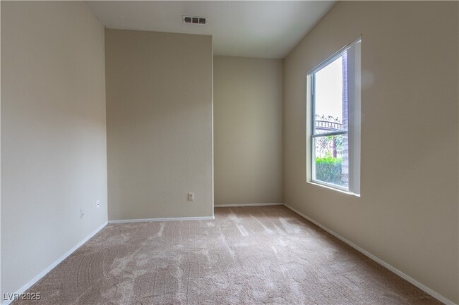 Building Photo - 6313 W Crestfield Ave