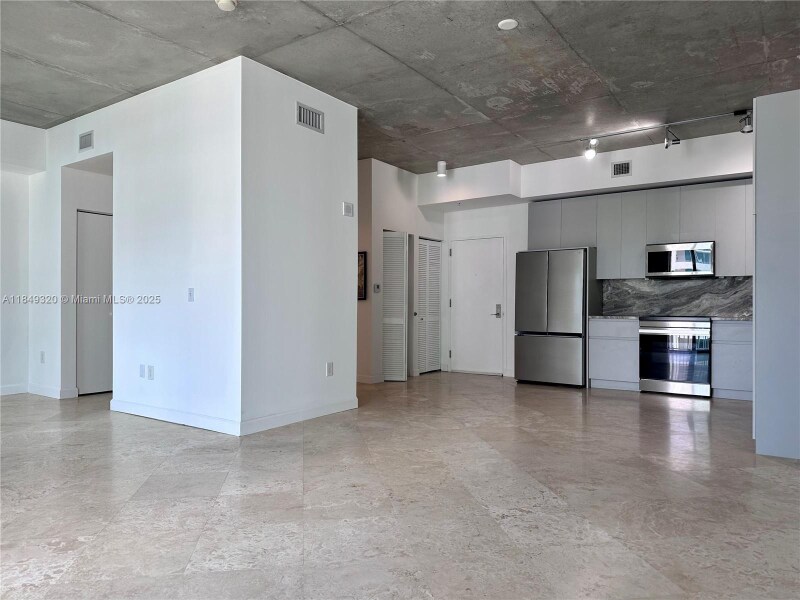 Building Photo - 2275 Biscayne Blvd Blvd