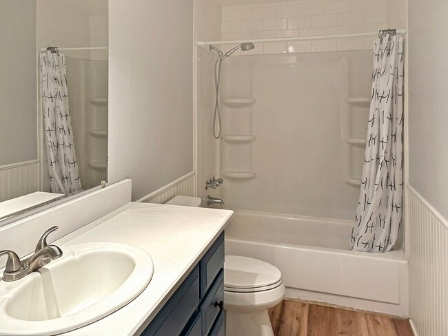 Building Photo - 3-Bedroom Boise Home with Outdoor Fireplace, Fenced Yard & LVP Flooring Near Downtown | $500 Off ...