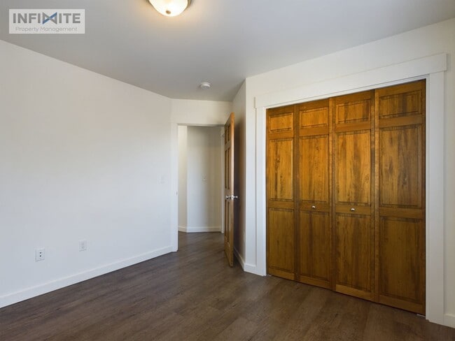 Building Photo - 3 Bedroom in River Rock