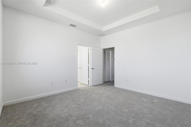 Building Photo - 2705 SE 25th Ave