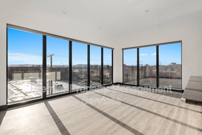 Building Photo - 2310 First Ave N