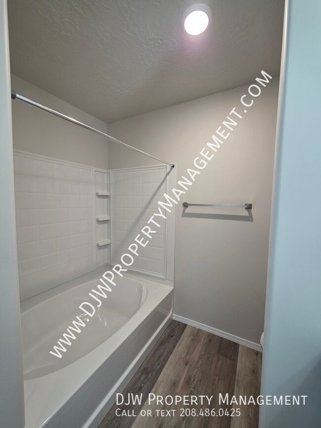 Building Photo - 13305 W. Foxfire-