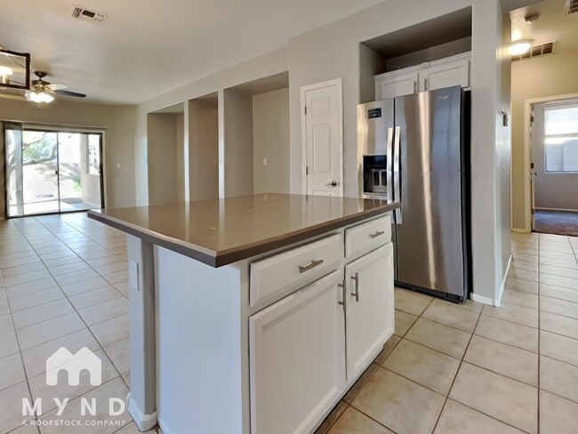 Building Photo - 39828 N Messner Way