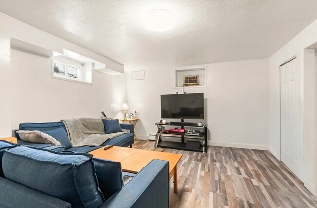 Primary Photo - 64 Brighton Ave