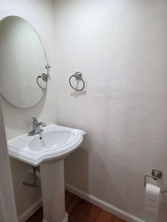 Building Photo - Bay Tree Neighborhood in Dover