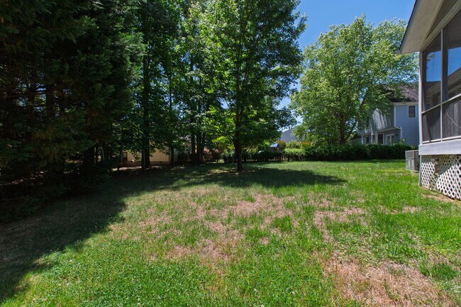 Building Photo - Move-In Ready Gem in Sought-After Dover Ridge!