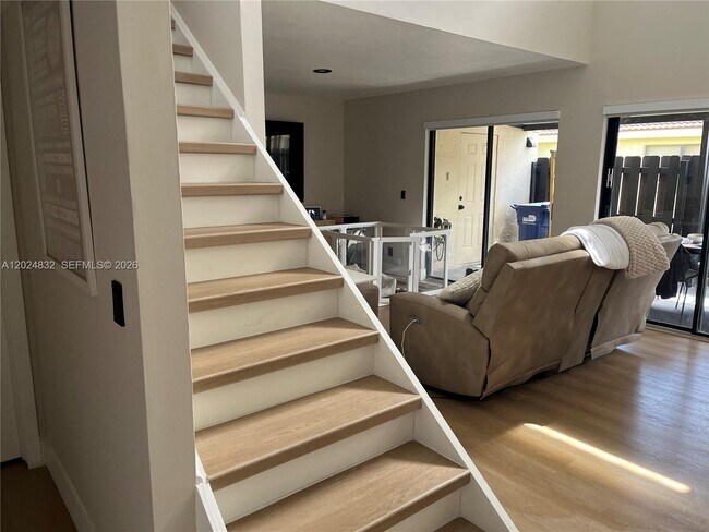 Building Photo - 6538 NW 170th Ln