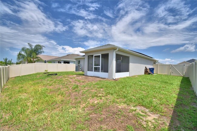 Building Photo - 605 Vittorio Dr