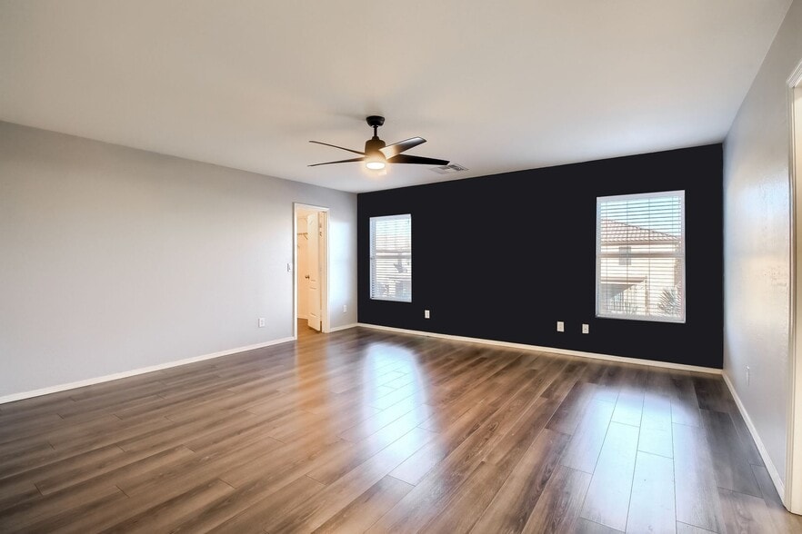 Building Photo - 11720 W Foothill Ct