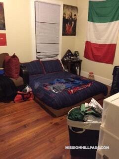 Building Photo - 8 Carmel St