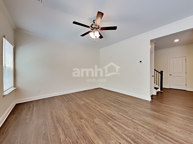 Building Photo - 601 Woodall Rd