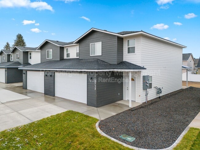 Building Photo - 1603 N Manifold Ln