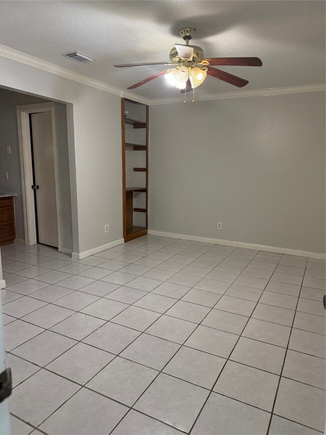 Building Photo - 814 Washington St