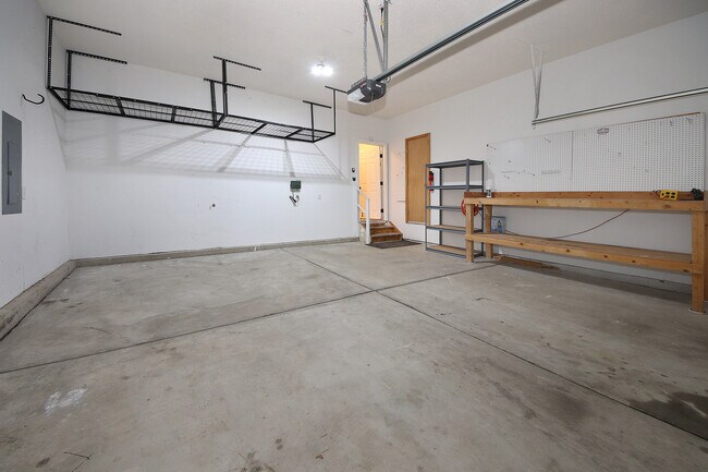 Building Photo - 7518 Stephenville Rd