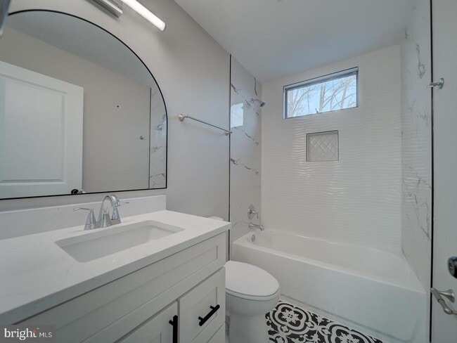 Building Photo - 4432 Indigo Ln