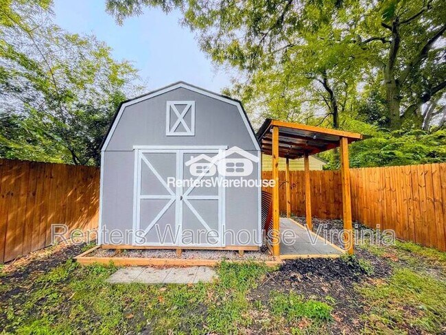 Building Photo - 3002 St Mihiel Ave