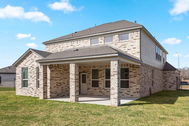 Building Photo - 32407 Hamilton Crest Dr