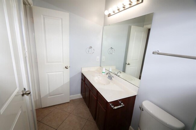 Building Photo - 28238 Daystrom Ln