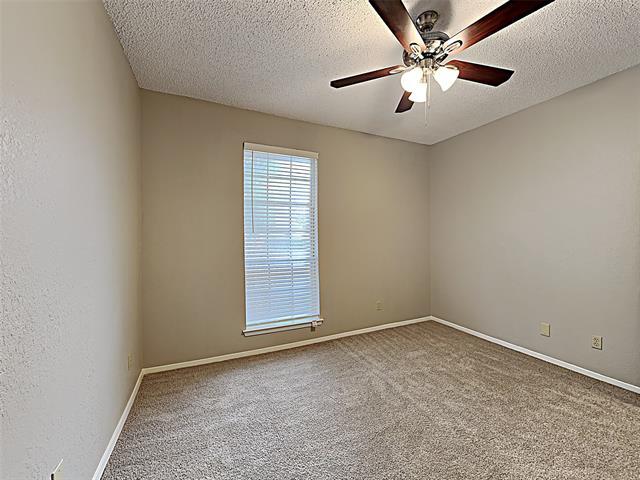 Building Photo - 7764 Creekview Dr