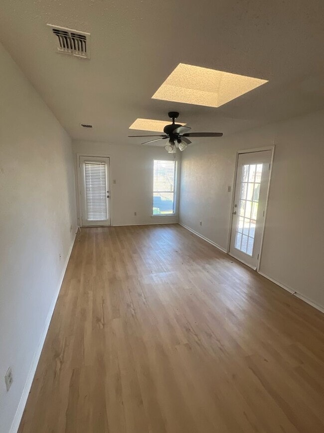 Building Photo - An ideal sanctuary for modern living